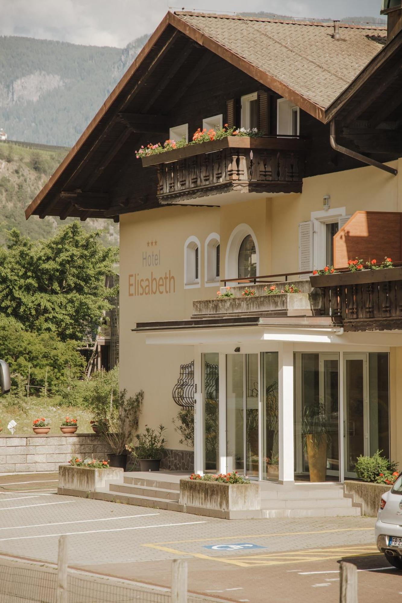 Hotel Elisabeth Merano Exterior photo